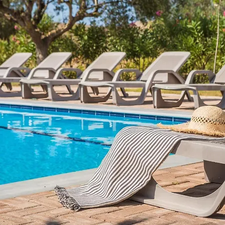 Glavina * 里科索翁